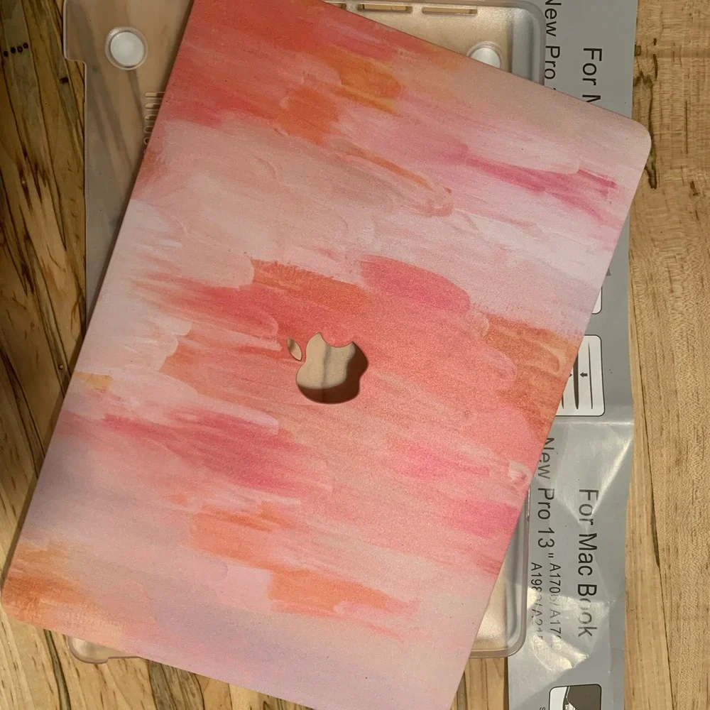 NEW MAC BOOK PRO 13 SHELL
